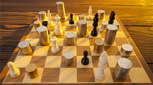 美元兑日元承压，日元走强前景存分歧